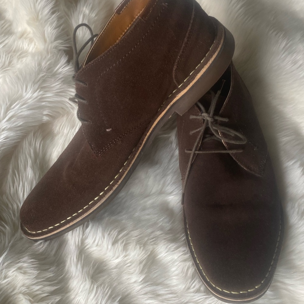 Kenneth Cole Reaction Brown Chukka Boots Suede